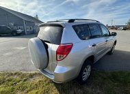 TOYOTA RAV4 LE AWD