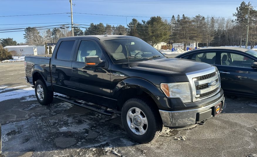 FORD F-150 XLT SUPERCREW