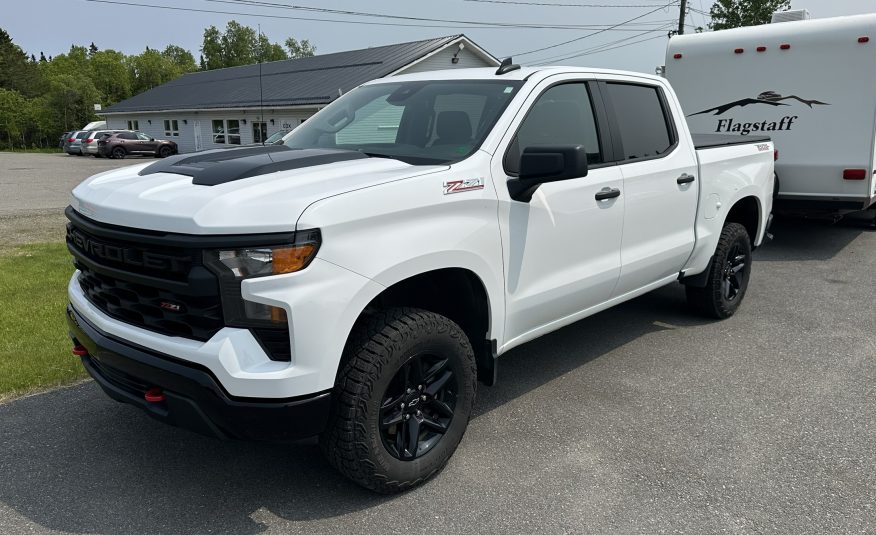 CHEVROLET SILVERADO TRAIL BOSS