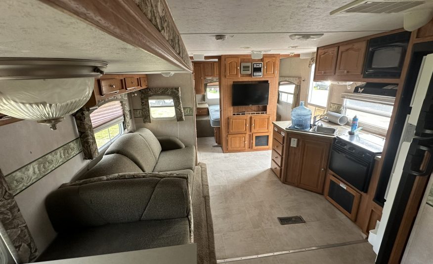 31′ FLAGSTAFF BHSS SUPER LITE