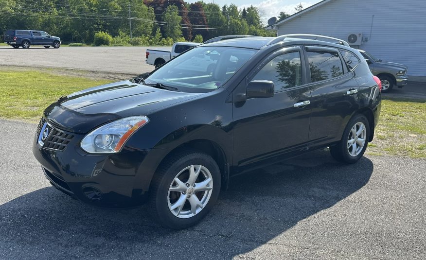NISSAN ROGUE SV AWD