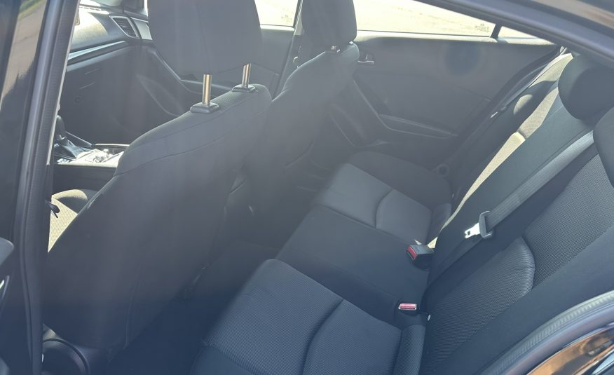 MAZDA 3 SPORT