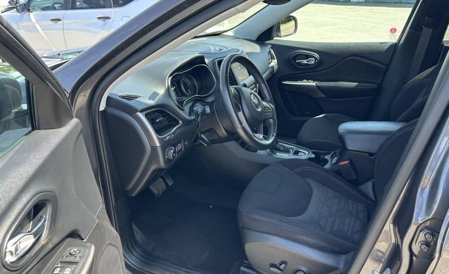 JEEP CHEROKEE LATITUDE