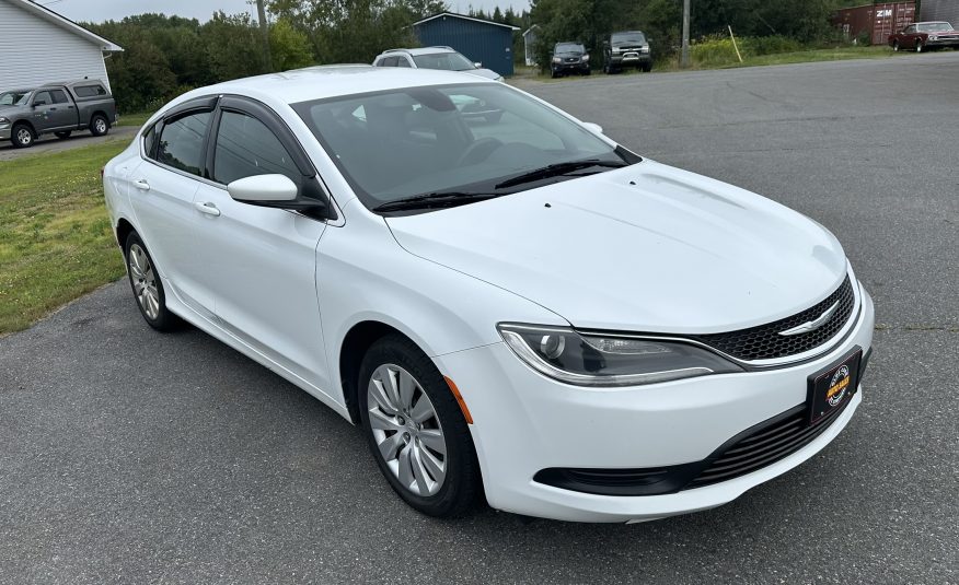 CHRYSLER 200