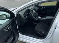 CHRYSLER 200