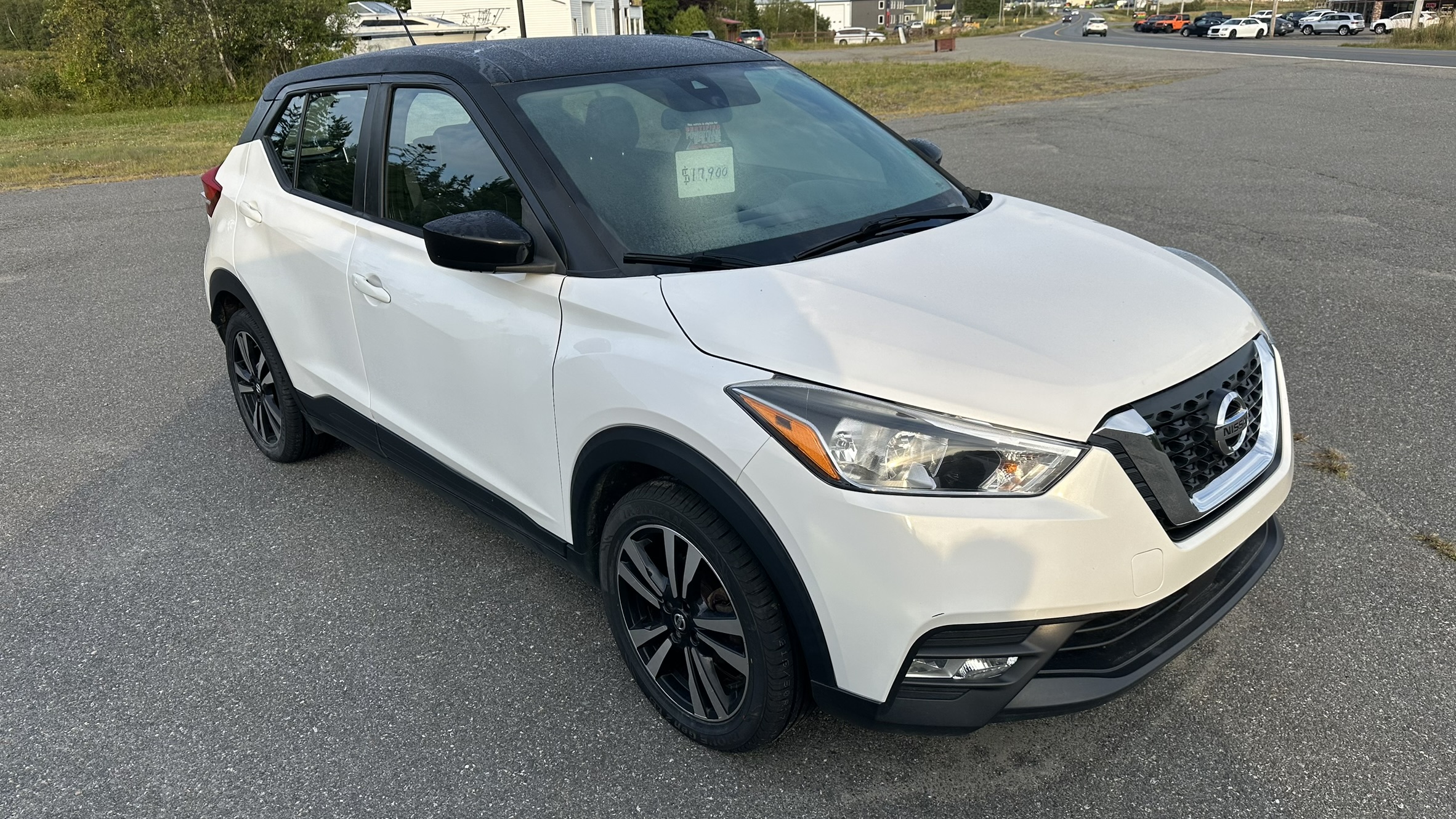 NISSAN KICKS