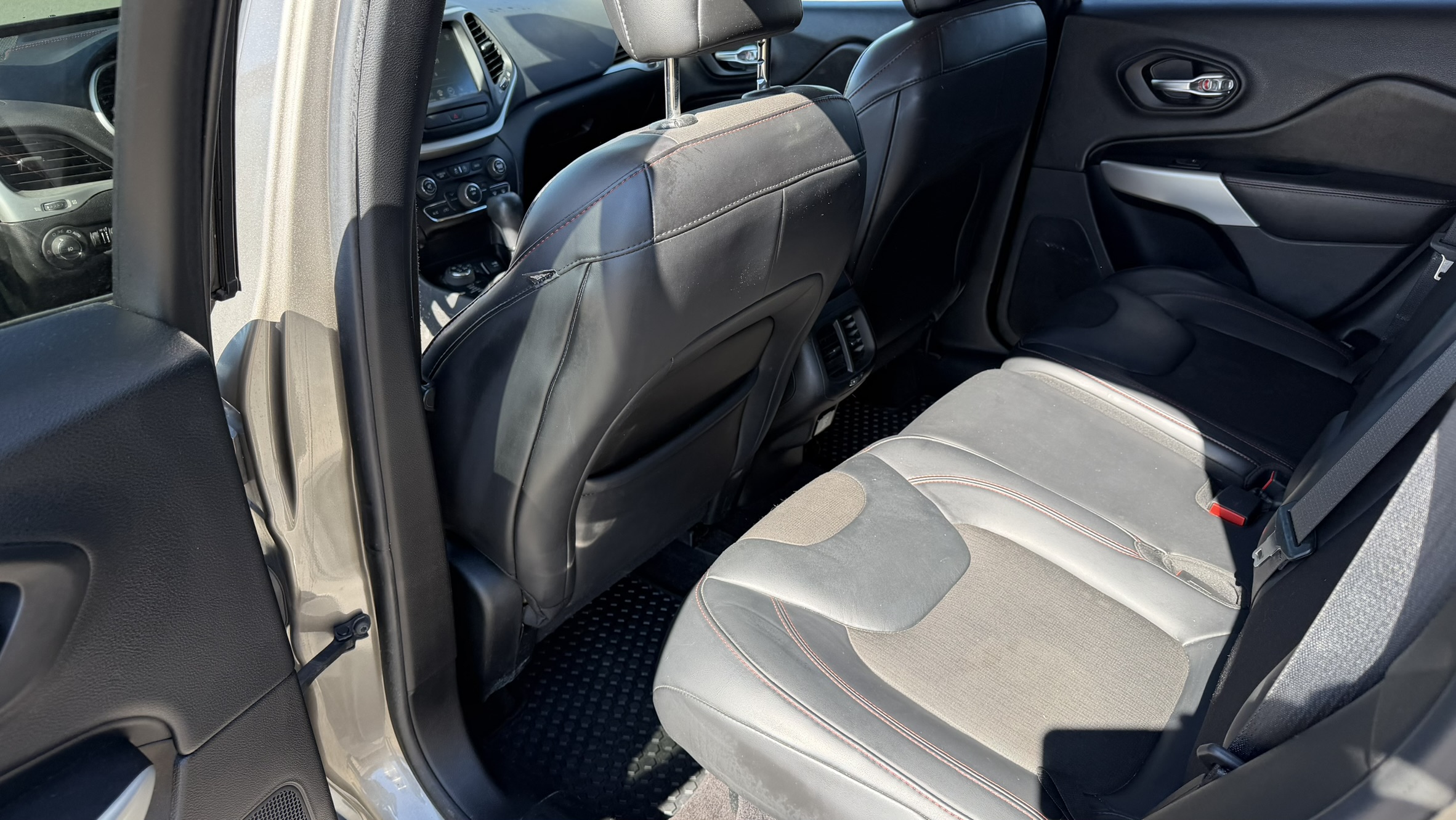 JEEP CHEROKEE TRAILHAWK