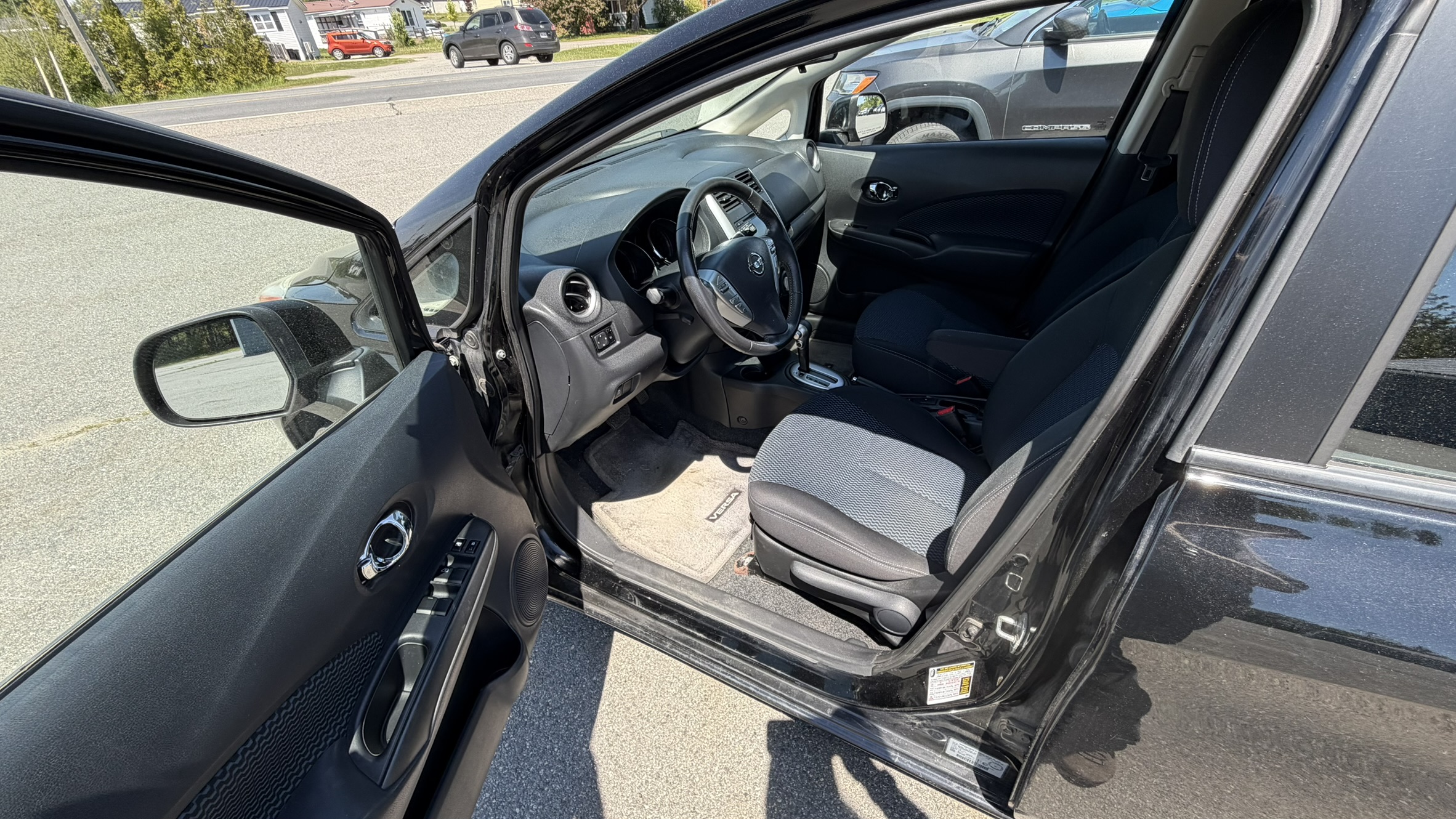 NISSAN VERSA NOTE
