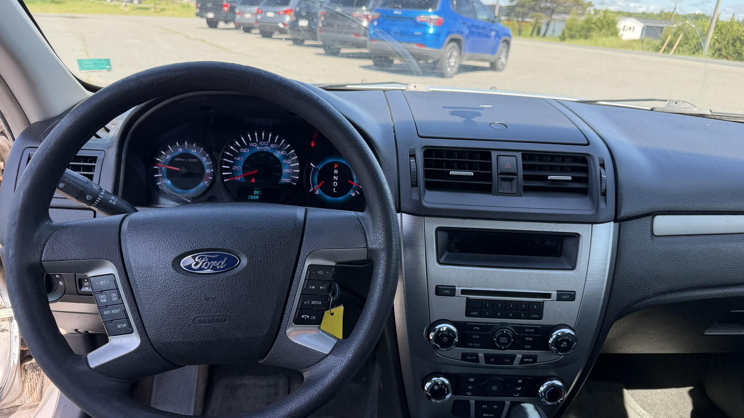 FORD FUSION SE