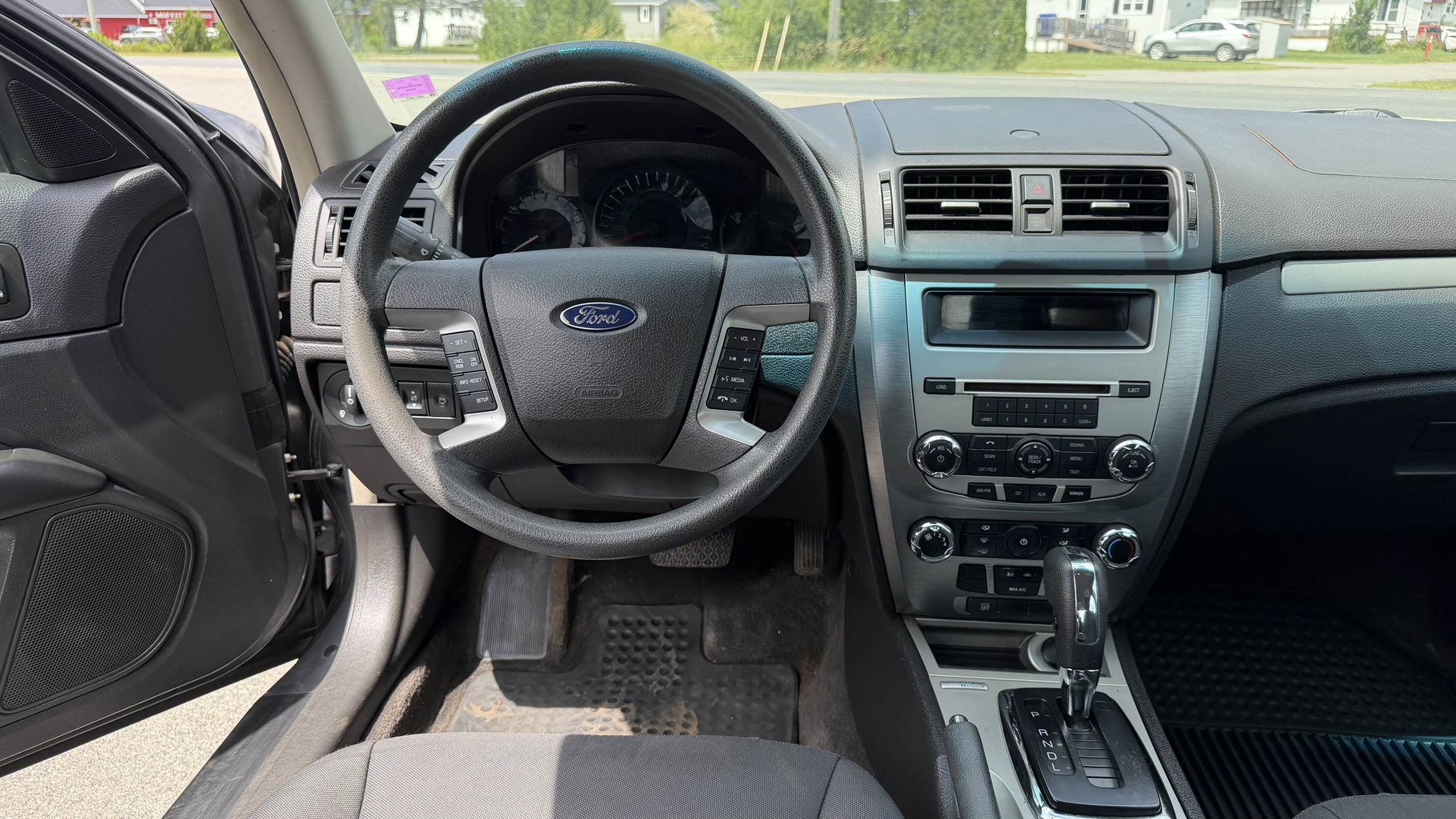 Ford Fusion SE FWD