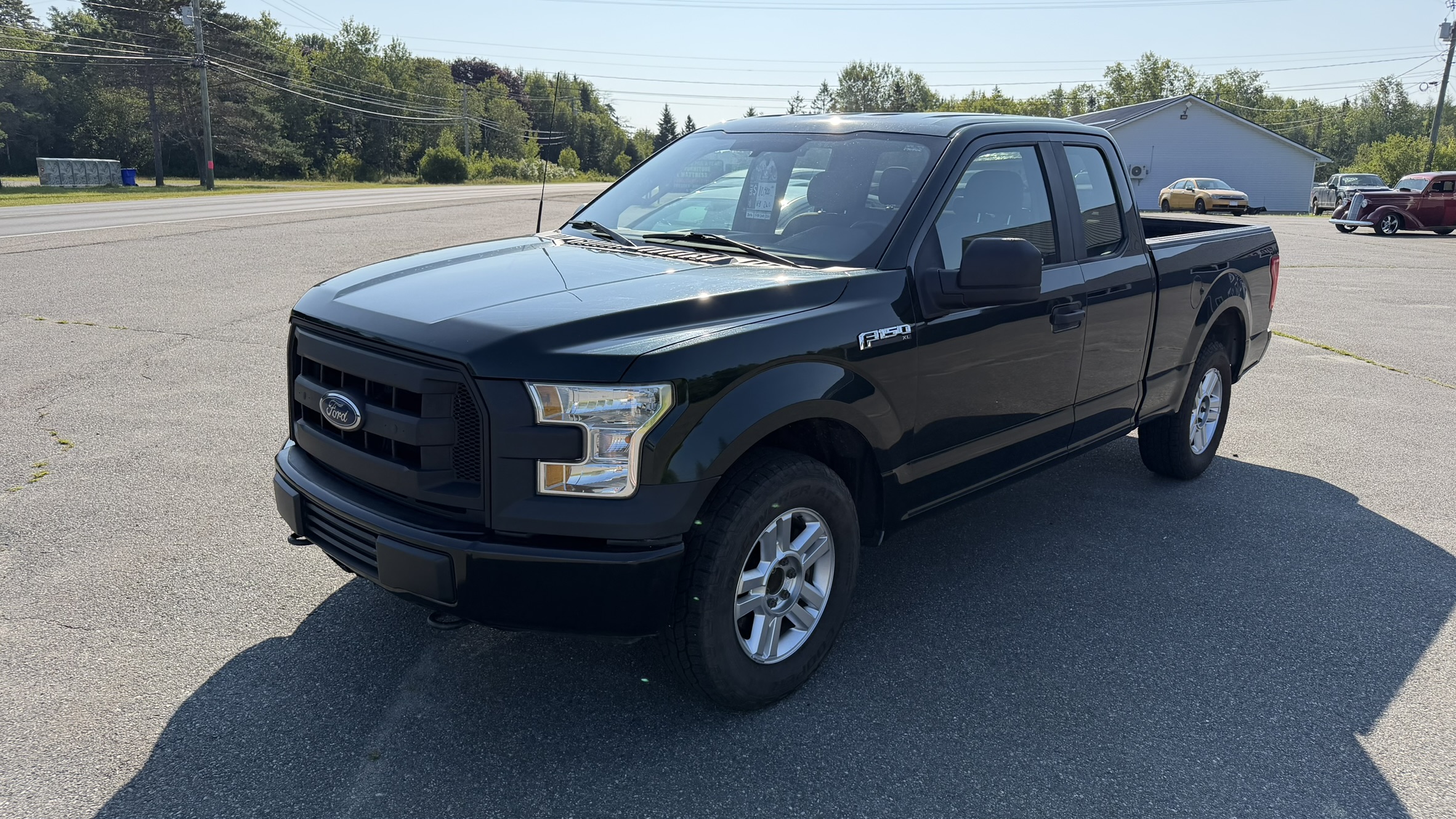 Ford F150 XL Super Cab 2WD