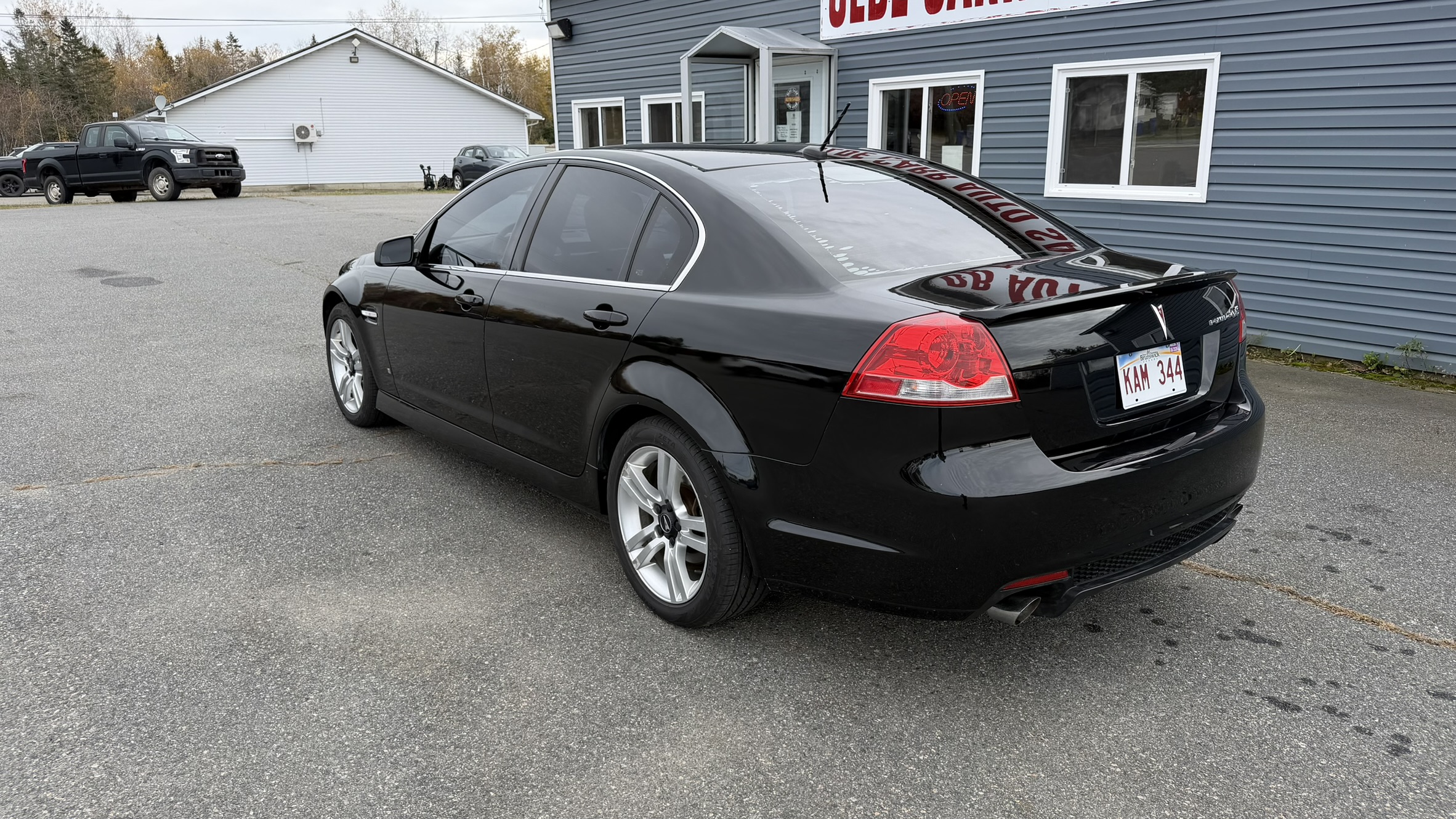 PONTIAC G8 BASE